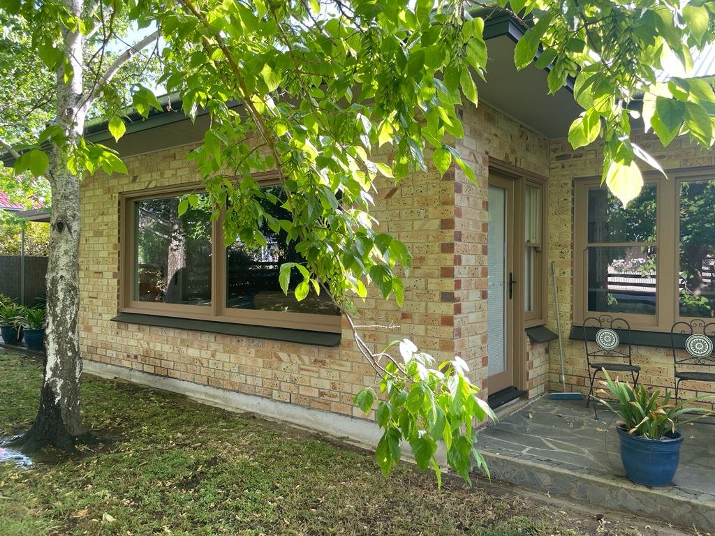 New front facade entry area