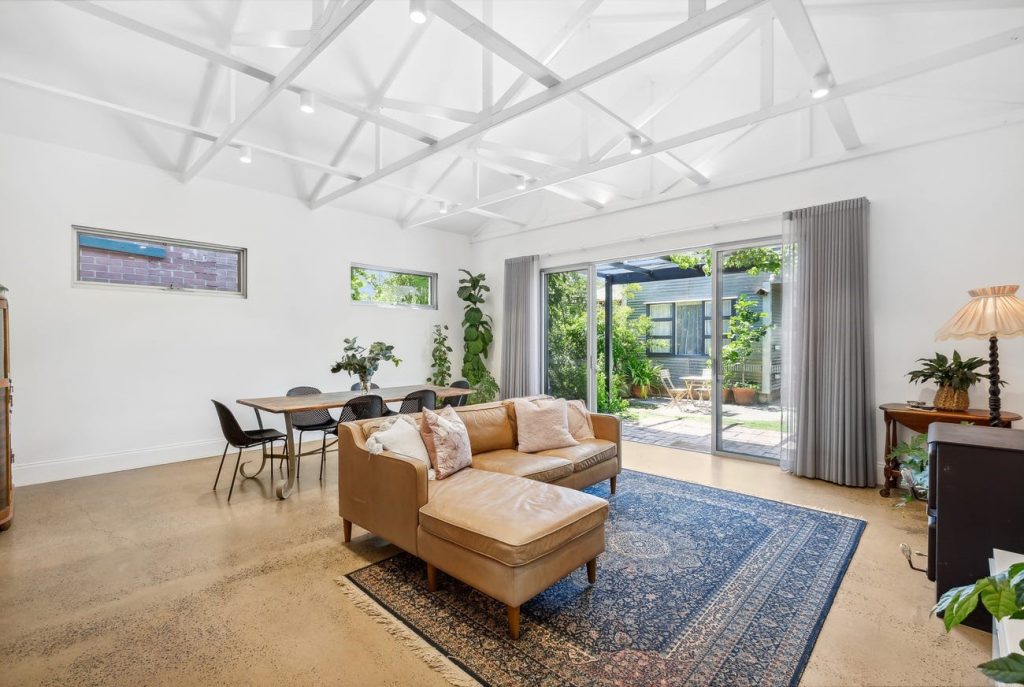 New open plan living area looking to garden area